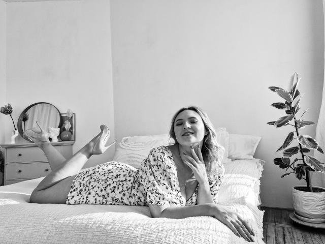 SallyVerda - Live sexe cam - 21977353