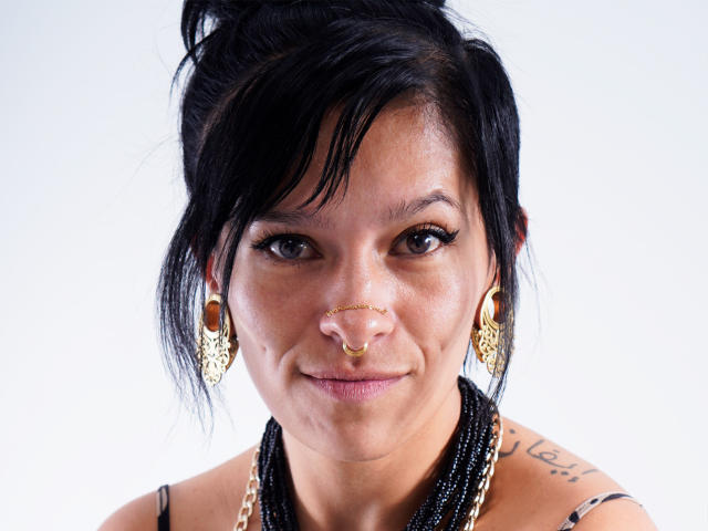 AmelieBlake - Live Sex Cam - 21979277