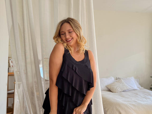 SallyVerda - Live sex cam - 21980713