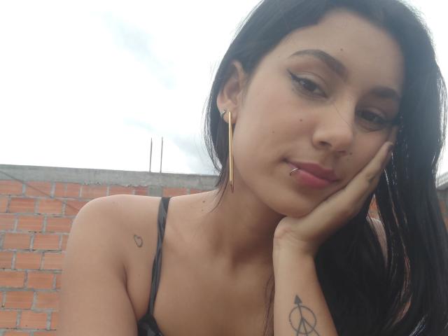 KataleyaMansson - Camera khiêu dâm &amp; quyến rũ trực tiếp - 21981009