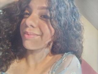 EmmaCowperr - Live porn & sex cam - 21981237