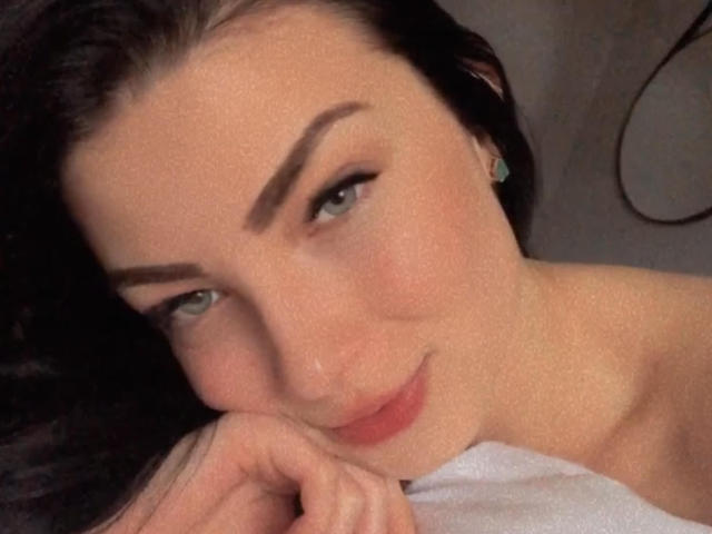 LollaHott - Live porn &amp; sex cam - 21987317