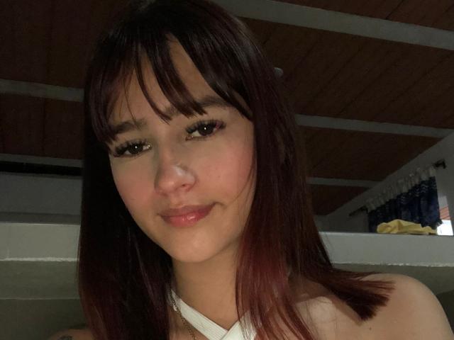 MelodyMansson - Live porn &amp; sex cam - 21994849