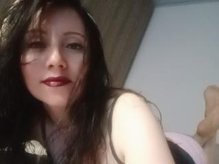 MondBlue - Live Sex Cam - 21997021