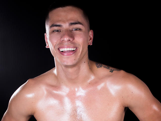 PaulSantos - Live sex cam - 22000837
