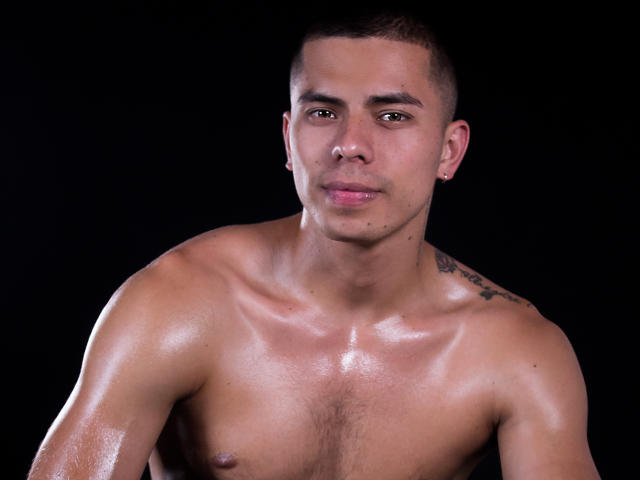 PaulSantos - Live Sex Cam - 22000853
