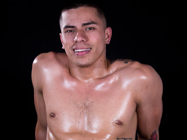PaulSantos - Live porn &amp; sex cam - 22000857