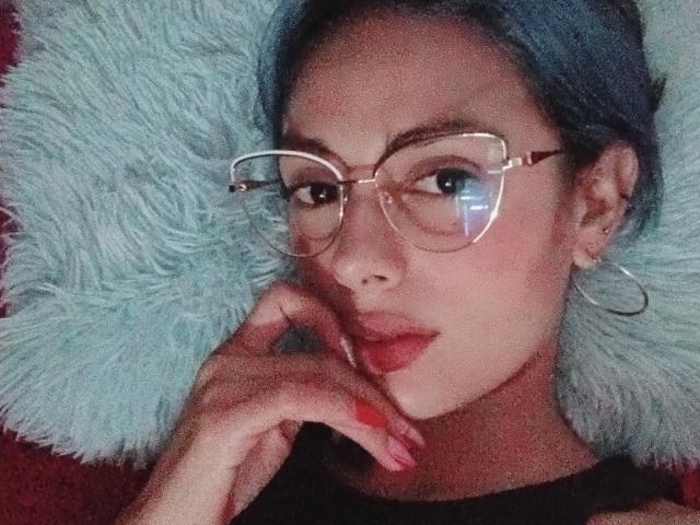 AnaisHilton - Live porn &amp; sex cam - 22002581