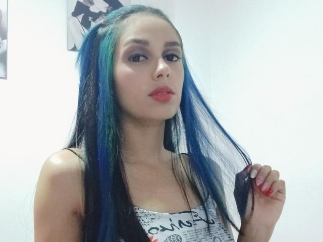 AnaisHilton - Live sex cam - 22002605