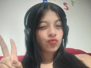 CamyHott69 - Live Sex Cam - 22002901