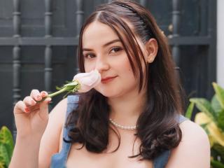 LorettaSant - Live porn &amp; sex cam - 22005389