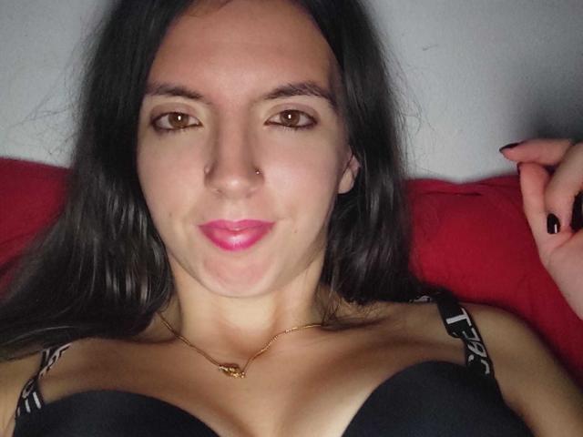 BrendaMora - Live sexe cam - 22005449