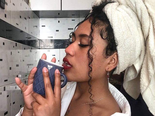 SophieSonyas - Live porn &amp; sex cam - 22005973