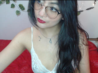 LucyJhones - Live sex cam - 22009781