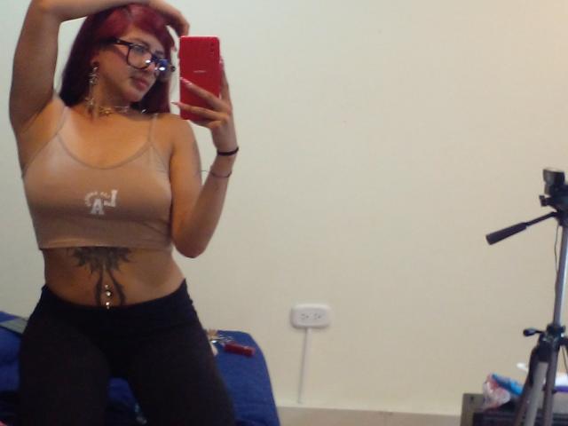 MebelRoberts - Live sex cam - 22016829