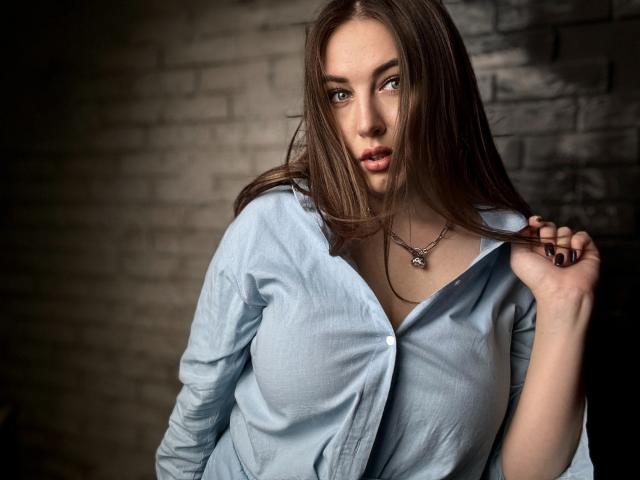 KaleyReed - Sexe cam en vivo - 22021137