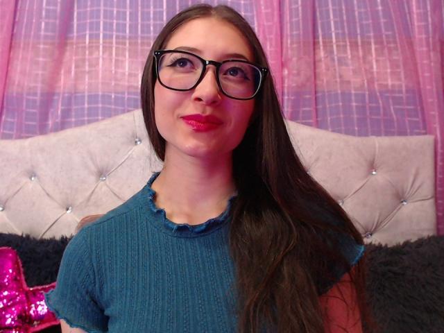 ElizabethMorrison - Live sex cam - 22024821