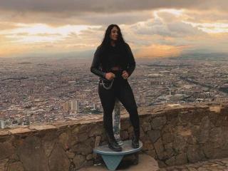 KassandraV - Live Sex Cam - 22026081