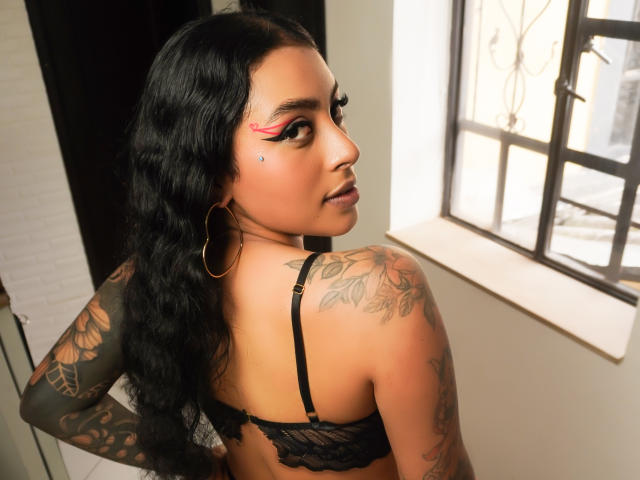 MagicMargo - Live sex cam - 22027069