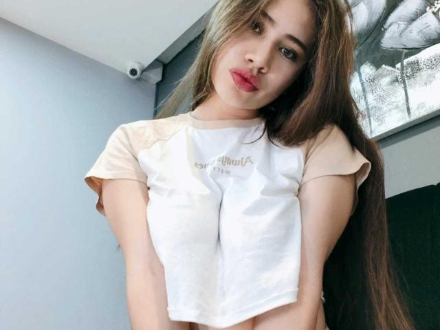LillyJones - Live porn &amp; sex cam - 22029941