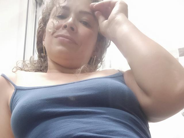 DalilaSuperHot - Sexe cam en vivo - 22030609