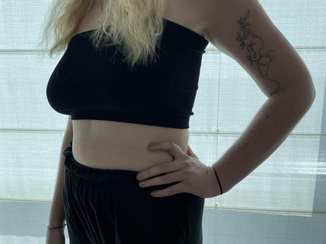 Mavkka - Live sexe cam - 22033221
