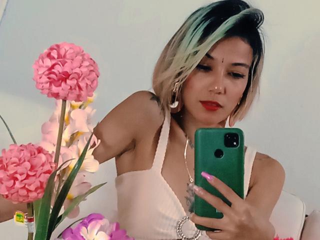 Veroo69 - Live sexe cam - 22035685