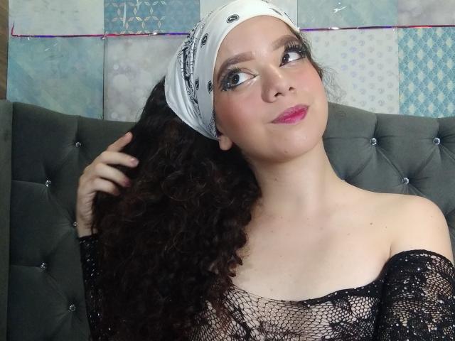 EmmaCowperr - Live porn &amp; sex cam - 22039593