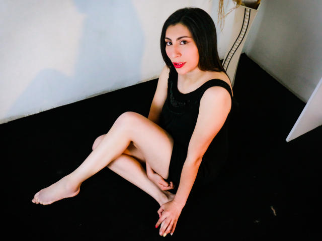 IsaGrace - Sexe cam en vivo - 22040901