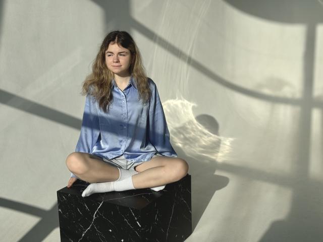 TinaRedly - Sexe cam en vivo - 22042229