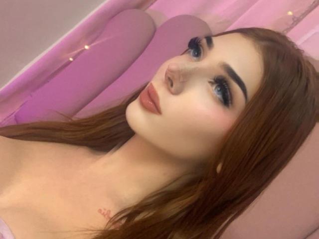 AriCute - Live sex cam - 22042681