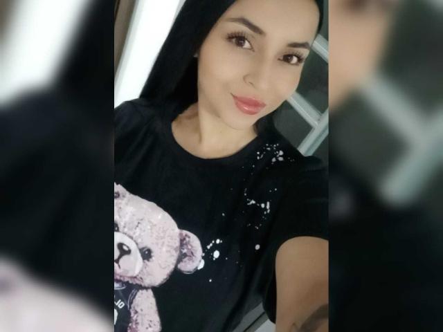 HikariChloe - Live sex cam - 22044377