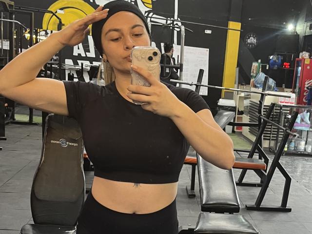 AtheneaRossi - Live porn &amp; sex cam - 22044533