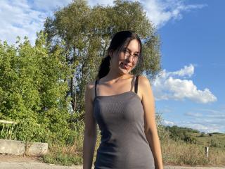 AlianaGracee - Live Sex Cam - 22048981