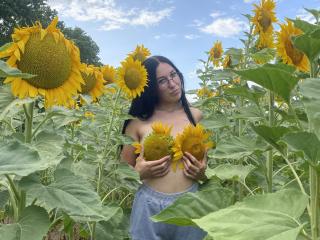 AlianaGracee - Live Sex Cam - 22049089