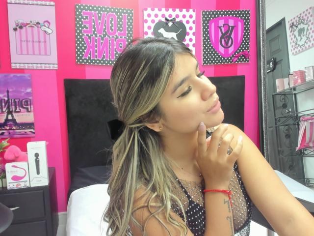 SashaPolet - Porno na żywo i seks kamera - 22049601