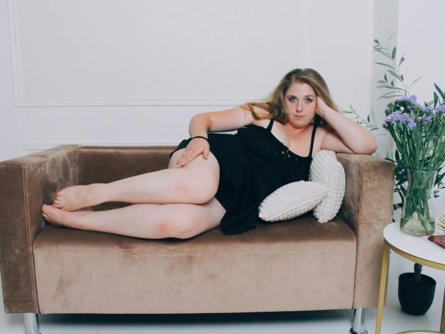 JessikaDaniels - Live sexe cam - 22053101