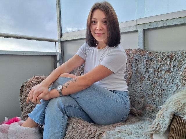 KiraDripe - Live sex cam - 22053641