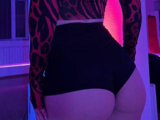 AlexsandraAb - Live Sex Cam - 22054393