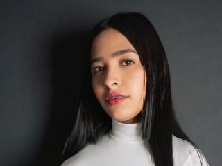 GeraldineArias - Live Sex Cam - 22056125