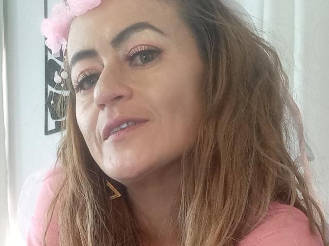 Maghenta - Live sex cam - 22057117