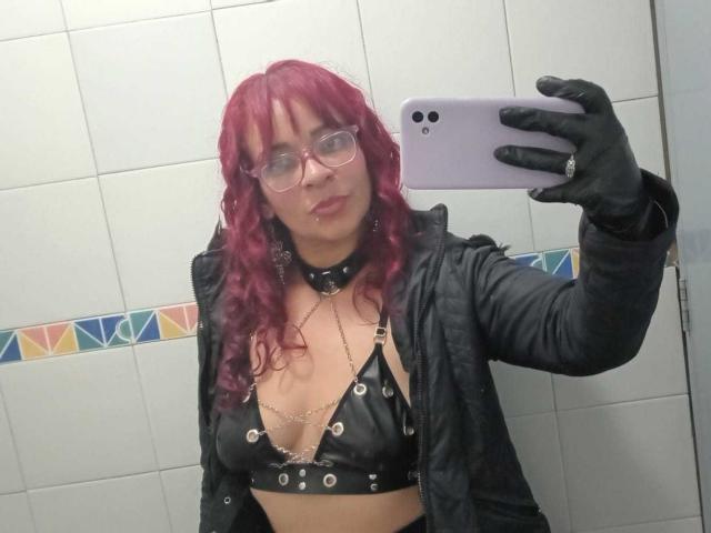 MirandaRouss - Live sex cam - 22060397