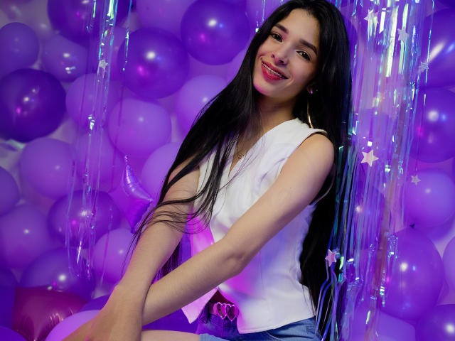 LisaBrunett - Live porn &amp; sex cam - 22062101