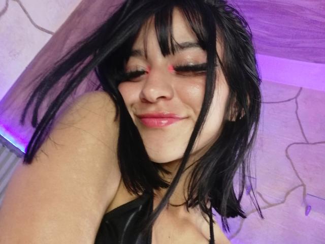 LindaWatsong - Live sex cam - 22062265