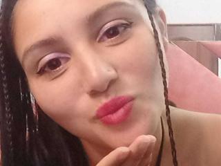 BellaCalderon - Live Sex Cam - 22064837