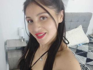 BellaCalderon - Live Sex Cam - 22064885