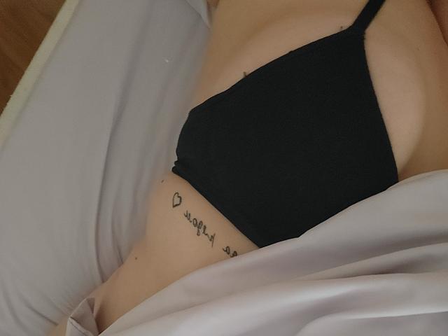 BountyGirl - Live porn &amp; sex cam - 22067221
