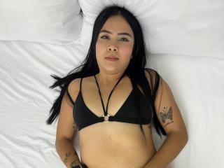 CharlotteSmith - Live Sex Cam - 22068025