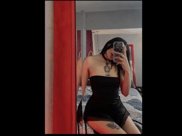 SalomeMille - פורנו בשידור חי ומצלמת סקס - 22068293