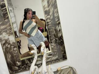 SharonKlart - Live sex cam - 22070413